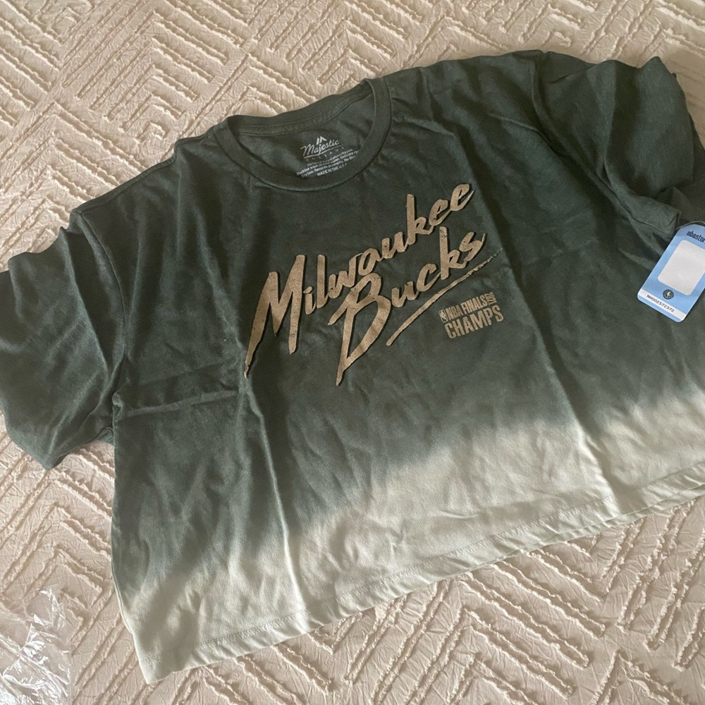 MAJESTIC THREADS - WOMENS BUCKS TOP